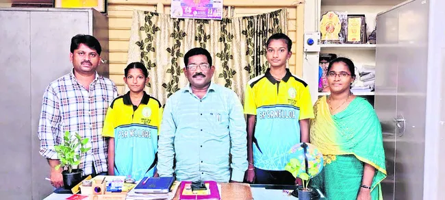 జాతీయ స్థాయి  పోటీలకు ఎంపిక 
