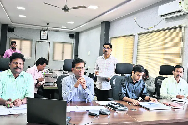 రీసర్వే, మ్యుటేషన్‌ ప్రక్రియ వేగవంతం 