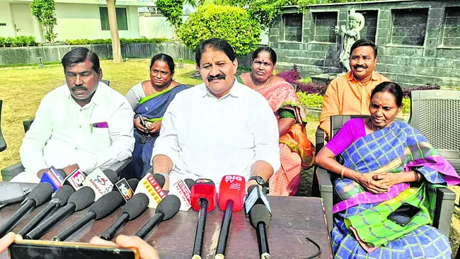 మోదీ ప్రభుత్వం సిగ్గుతో తలదించుకోవాలి