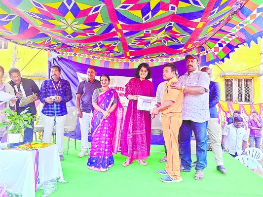 క్రీడలతో విభిన్న ప్రతిభావంతుల్లో మనోధైర్యం