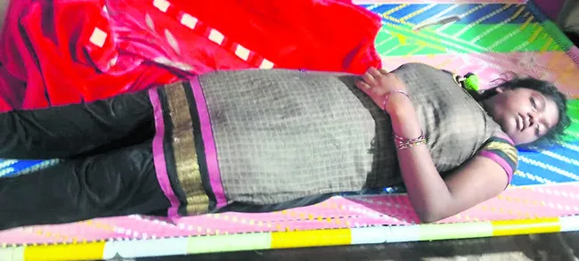 అనుమానాస్పద స్థితిలో బాలిక మృతి