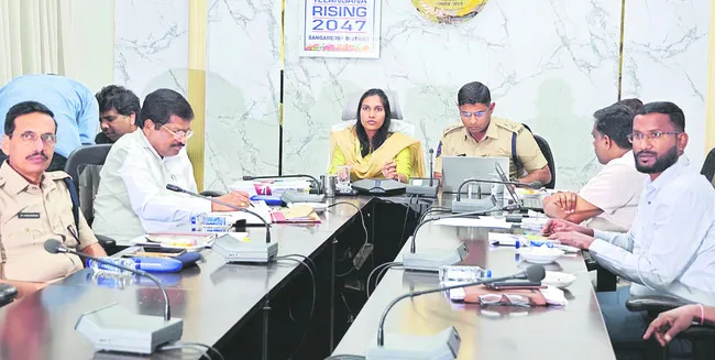 పోలింగ్‌కు ఏర్పాట్లు పూర్తి