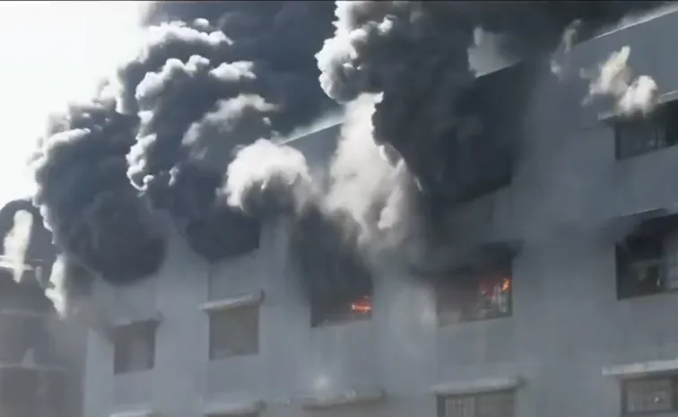 Major fire incident in Surat, Gujarat