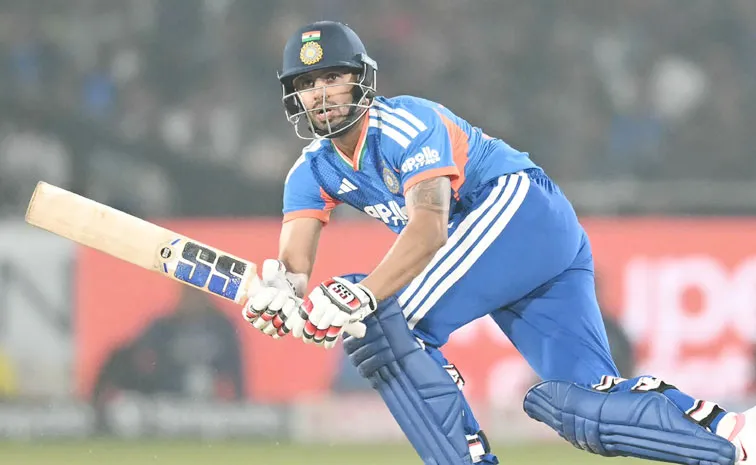 సంజూ పెద్దన్న లాంటోడు.. సై అంటే సై!