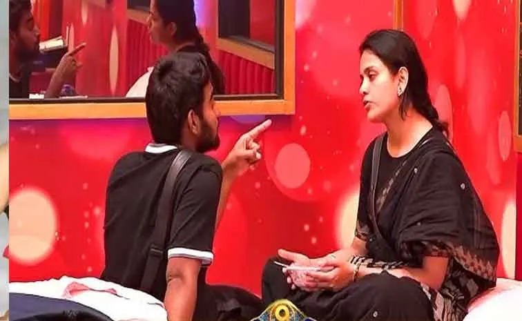 Bigg Boss 9 Telugu: tpawan layn takes Blessings from d=c\\crog
