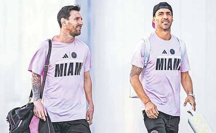 ర్యాంప్‌పై మెస్సీ నడక