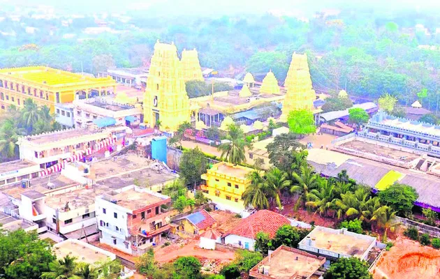 శ్రీవారి దేవస్థానం ఈఓ పోస్టుకు పైరవీలు 