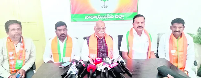 కేంద్ర నిధులతోనే ప్రగతి బాటలో పల్లెలు 