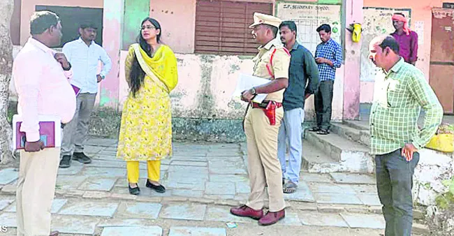 పోలింగ్‌కు పకడ్బందీ ఏర్పాట్లు