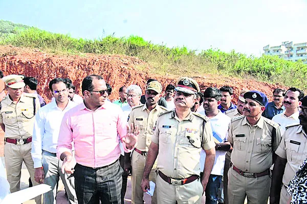 సీఎం పర్యటనకు పటిష్ట ఏర్పాట్లు