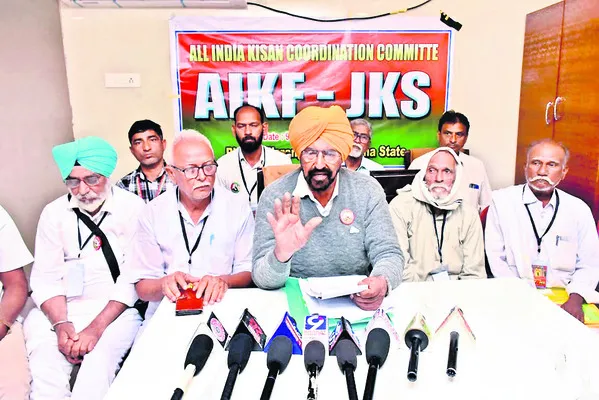 రైతు సంఘం నిర్మాణానికి కలిసి రావాలి