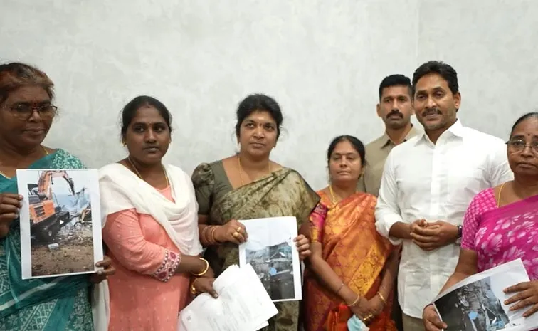 Demolition Of 42 Structures In Bhavanipuram Vijayawada