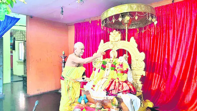 నేత్రపర్వంగా రామయ్య నిత్యకల్యాణం