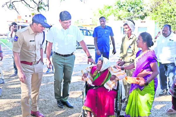 చలిలోనూ ఓటెత్తారు