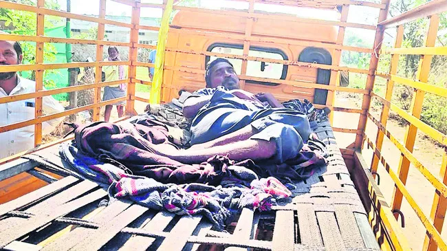 సర్పంచ్‌ అభ్యర్థుల పాట్లు