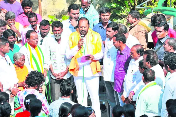 కాంగ్రెస్‌ సర్కారుతోనే పేదలకు మేలు