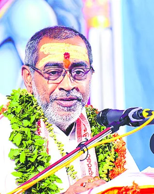 వైఫల్యాలను మహాత్ములు  అవకాశాలుగా మలచుకుంటారు
