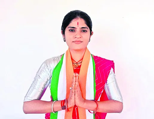 నాడు జెడ్పీటీసీ.. నేడు సర్పంచ్‌
