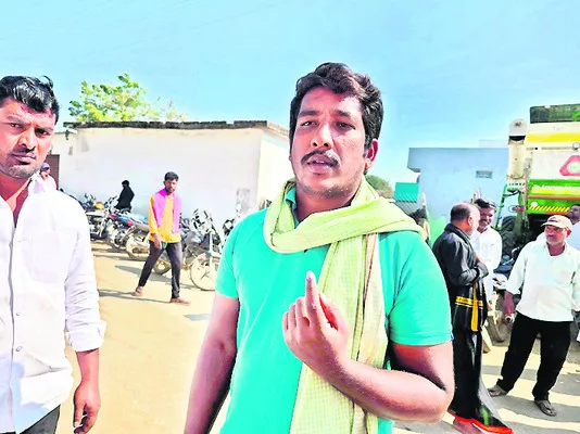 పుట్టెడు దుఃఖంలోనూ మరువని బాధ్యత..
