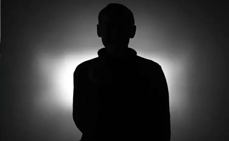 ‘చచ్చిపో.. కాలేజీకి ఒకరోజైనా సెలవు ఇస్తారు’