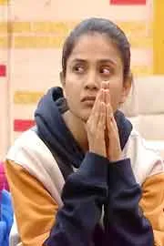 Bigg Boss 9 Telugu: Thanuja Puttaswamy Became Second Finalist, but There is a Twist3