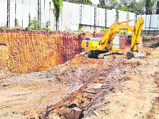 అక్రమ మైనింగ్‌పై