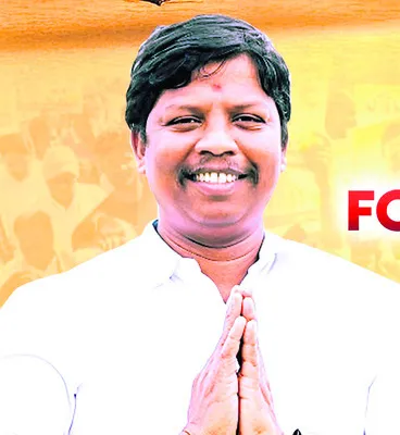 ఈటూరులో తీవ్ర ఉత్కంఠ
