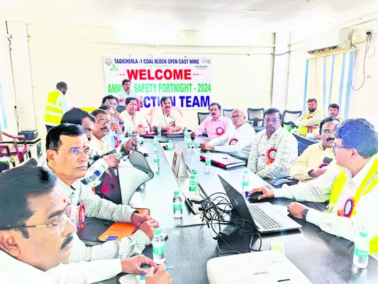 రక్షణలో భాగస్వాములు కావాలి