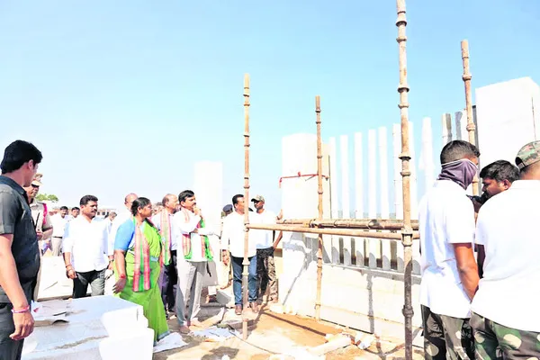 జాతర పనులు త్వరగా పూర్తి చేయాలి