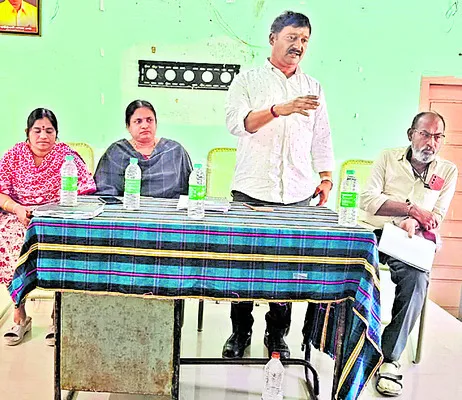 జిల్లాలో గ్యాస్‌ డెలివరీ పారదర్శకంగా ఉండాలి 