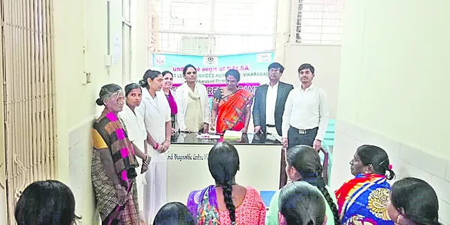 వైద్య సేవలపై అవగాహన అవసరం 