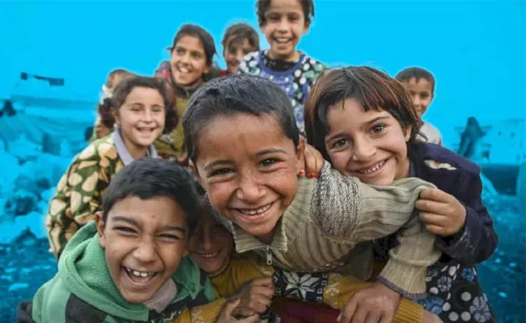 3–6 ఏళ్ల చిన్నారుల బాధ్యతను ప్రభుత్వమే తీసుకోవాలి