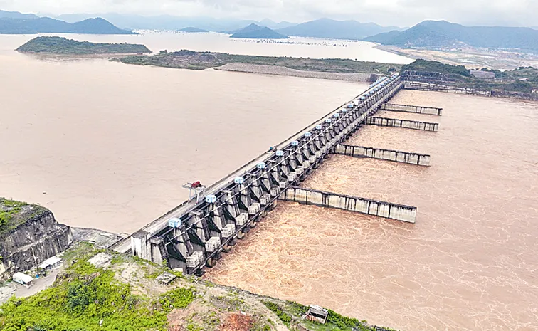 Letters to Center against Polavaram Nallamalasagar project