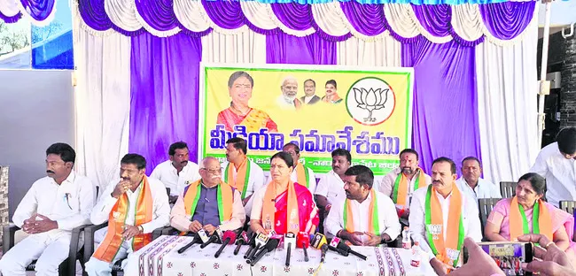 మద్యం, డబ్బులు లేకుండా ఎన్నికలు జరగాలి 