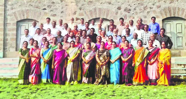 ఇది కదా ఆనందమంటే..!