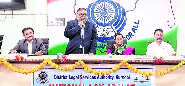 ఉమ్మడి జిల్లాలో 19,577 కేసుల పరిష్కారం