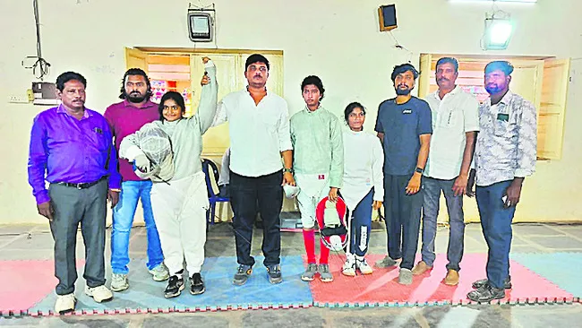 రాష్ట్ర స్థాయి ఫెన్సింగ్‌, కలరిపయట్టు పోటీలు ప్రారంభం 