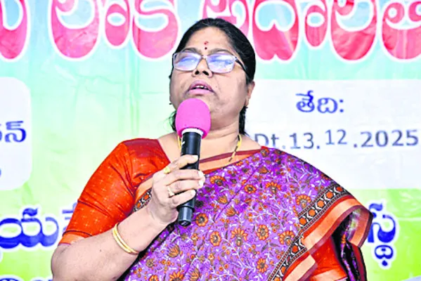 లోక్‌అదాలత్‌లో 9,513 కేసుల పరిష్కారం