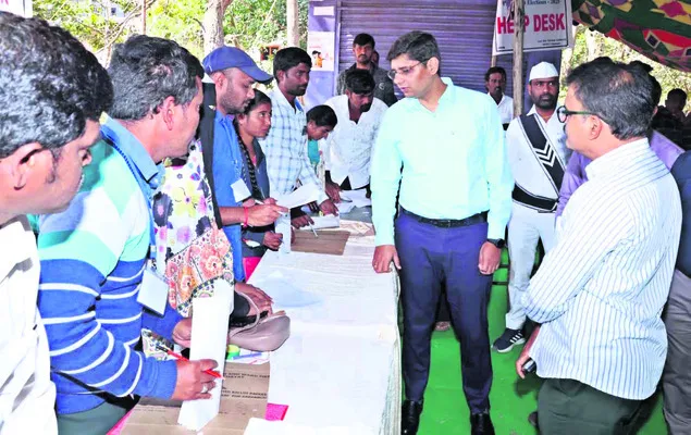 పారదర్శకంగా ఎన్నికలు నిర్వహించాలి