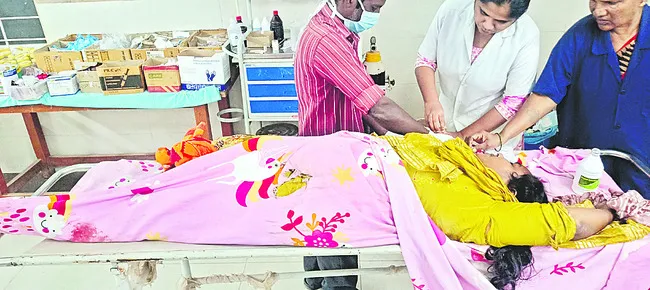 కర్నూల్‌–గుంటూరు రహదారిపై రోడ్డు ప్రమాదం 