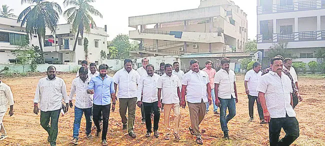 ఉద్యమానికి ఉప్పెనలా.. 