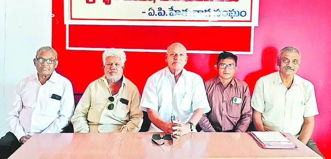 పుష్కరాలలో మునిగితే అంటురోగాలు 