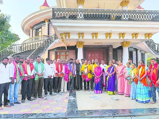 నూతన సర్పంచ్‌లకు సన్మానం