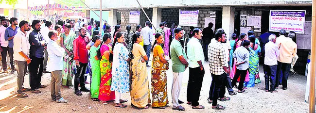 నోట్లు పాయే.. ఓట్లు రాకపాయే!