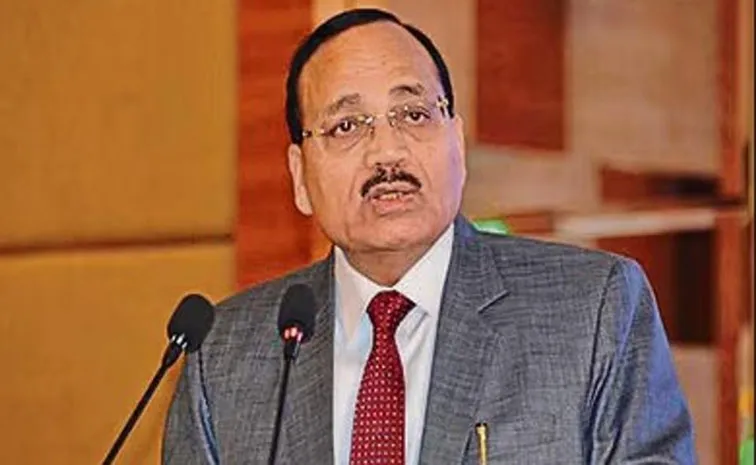 CJI Surya Kant on Sunday said technology should amplify human judgment 