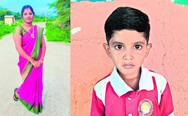 కుటుంబ కలహాలతో తల్లీబిడ్డ ఆత్మహత్య 