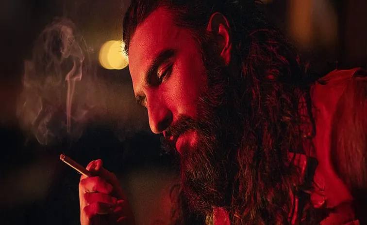 బాక్సాఫీస్ షేక్ చేస్తోన్న దురంధర్.. రణ్‌వీర్‌ సింగ్‌ రియాక్షన్ ఇదే..! 