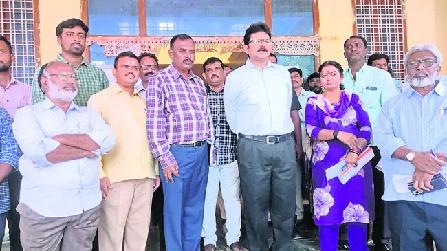 మూడో విడతలోనూ జాగ్రత్త 