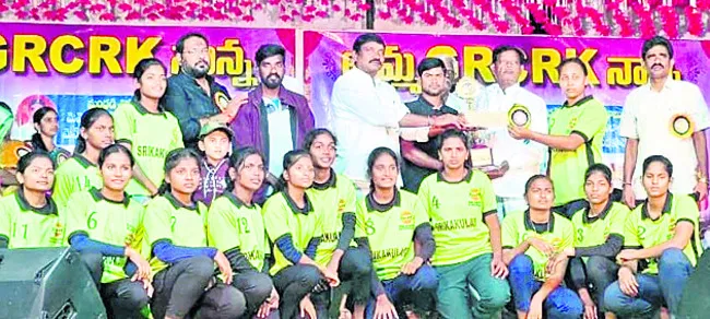 సత్తాచాటిన సిక్కోలు 