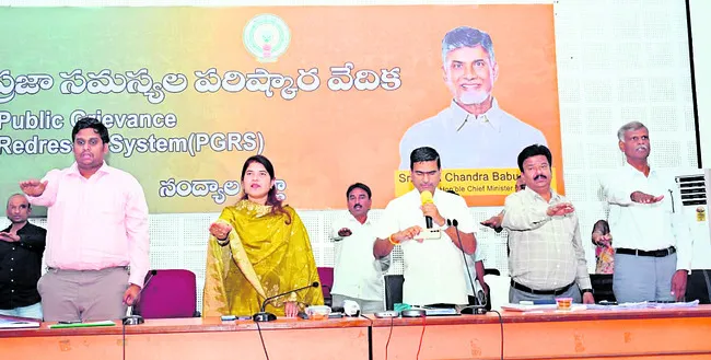 ప్రతి చిన్నారికి పోలియో చుక్కలు